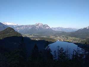 Widok Altensee o poranku 