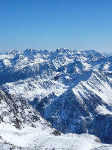 Skitury w Alpach Retyckich